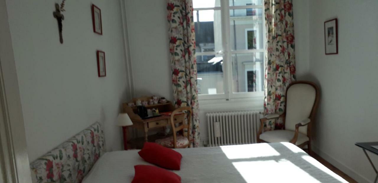 Chambre D'Hotes Marchand Angers Zewnętrze zdjęcie